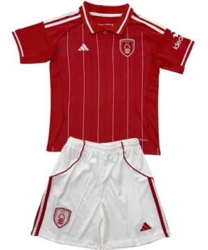 Nottingham Forest Niños Conjunto 2025 2026 Casa Rojo - Tuta Nottingham Forest Niños | escamisetasfutbol