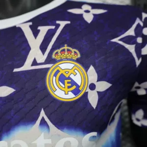 Real Madrid Camiseta Edición Jugadores 2025 2026 Especial Púrpura - Camiseta Real Madrid | escamisetasfutbol