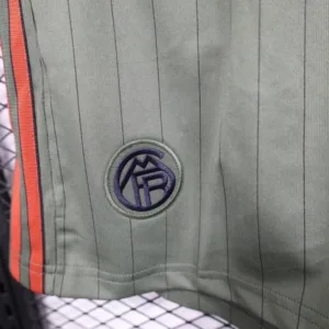 Bayern Múnich Pantalones 2025 2026 Especial Verde - Pantalón Bayern Múnich | escamisetasfutbol