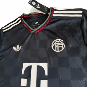 Bayern Múnich Camiseta 2025 2026 Tercera Negra - Camiseta Bayern Múnich 2026 | escamisetas-futbol.com
